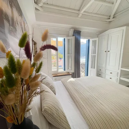 Anora House *