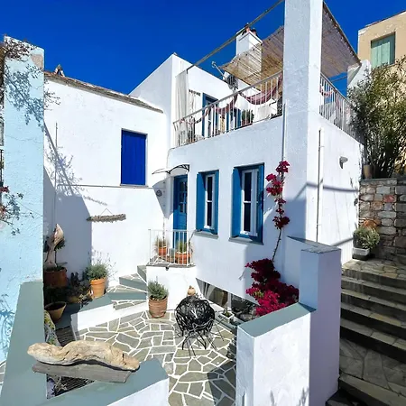 Anora House