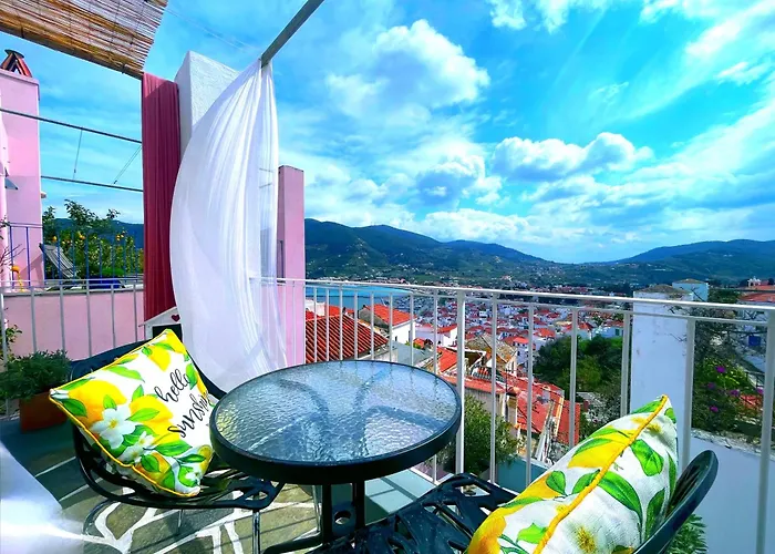 Anora House Holiday home *